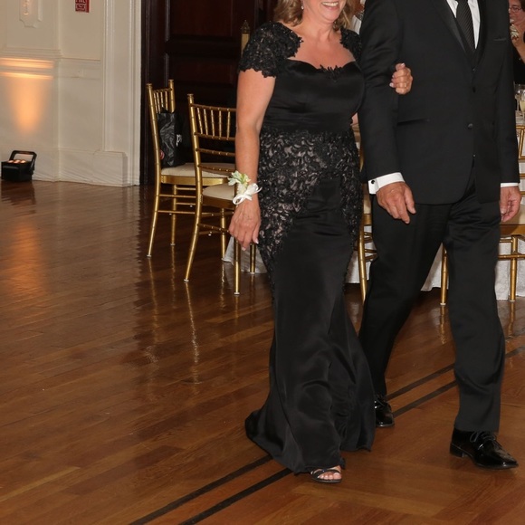 YSA MAKINO 6k from bridal reflections worn once. Mint condition! - Picture 9 of 9